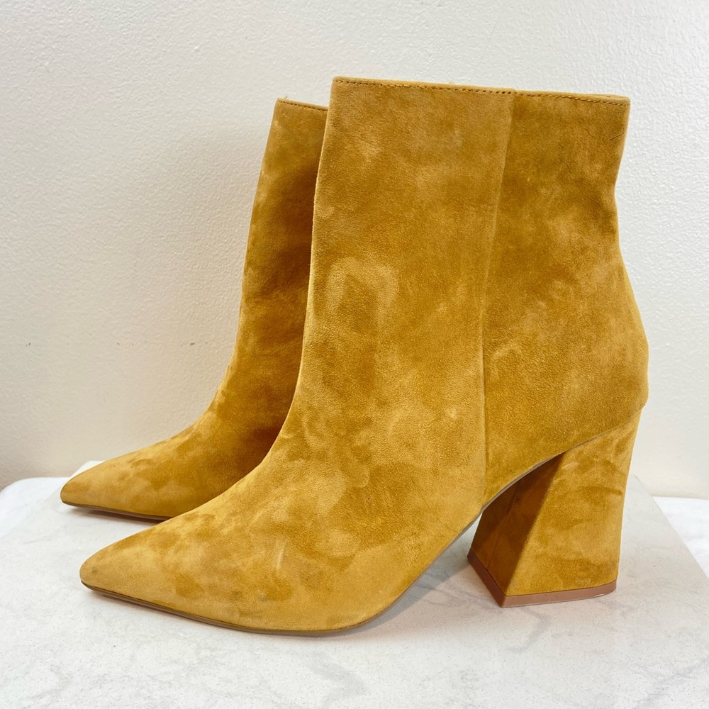 Steve Madden Matilda  Mustard Suede Leather Ankle Booties Block Heel Pointed Toe - Picture 5 of 8